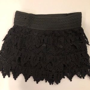 Black Elastic Lace Shorts